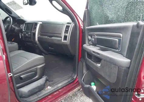 2022 Ram 1500 Classic Slt z USA, uszkodzony, nr VIN 1C6RR7LT7NS166742